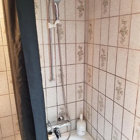 Apartment - 500 M From Legohouse *