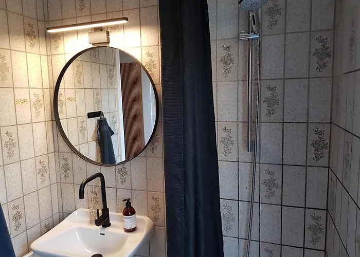 - 500 M From Legohouse בילונד